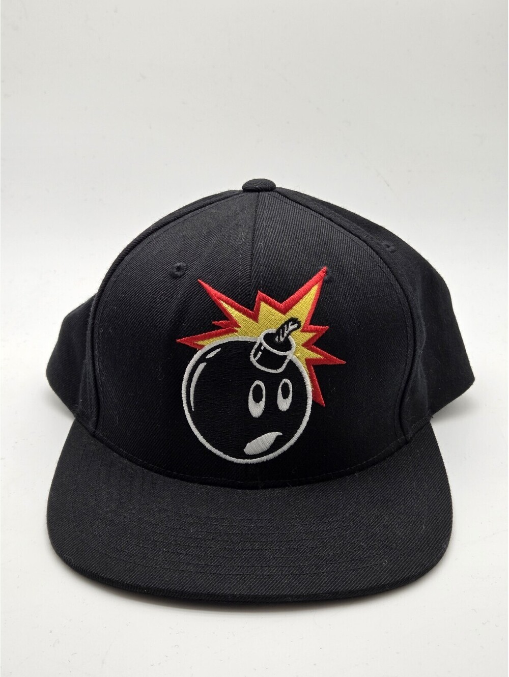 The Hundreds Bomb Logo Snapback Hat Black Embroidered Flat Bill One Size NWOT